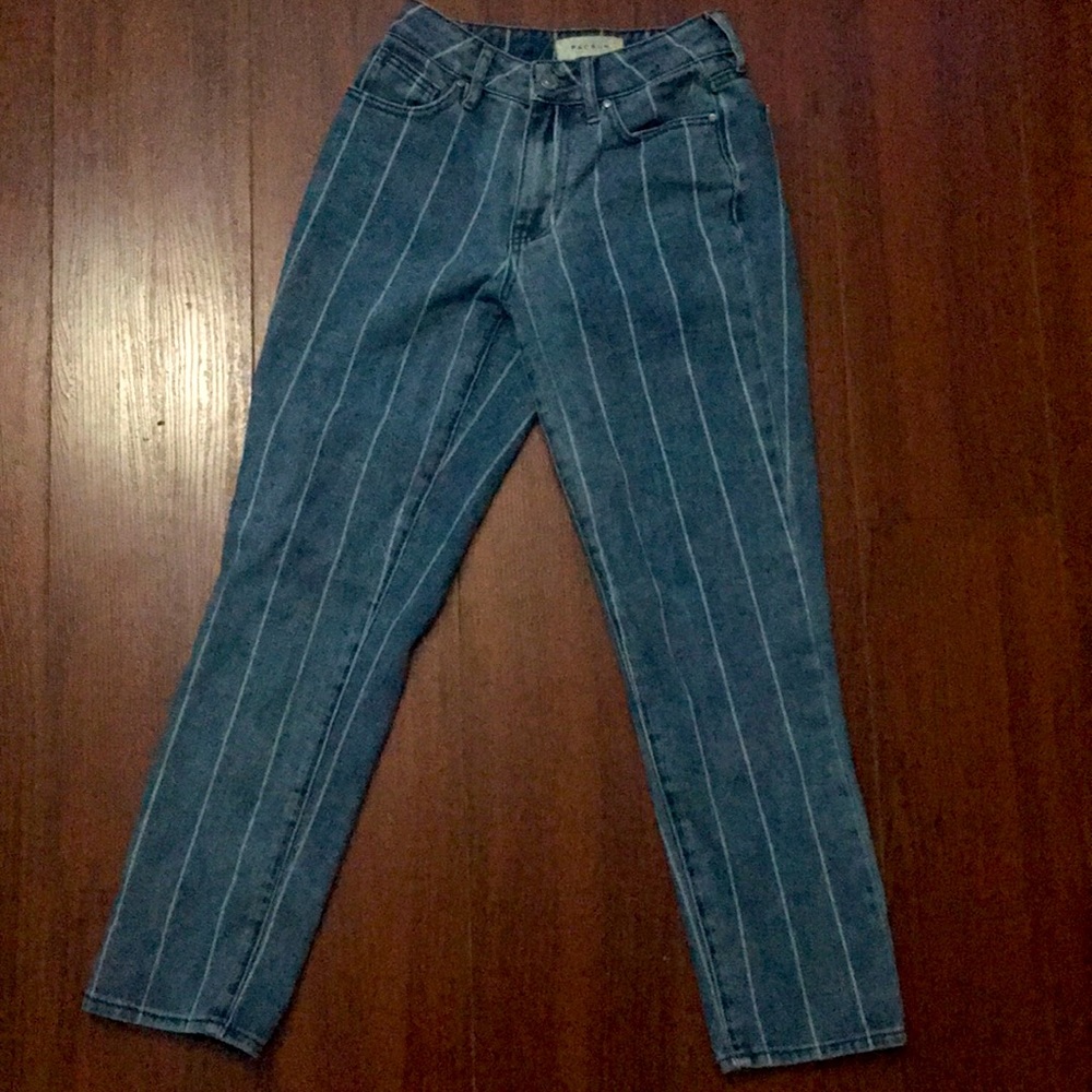 Mom jeans